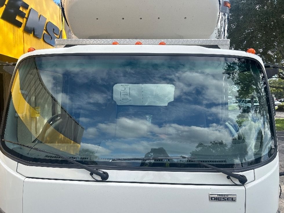 Refrigerated Truck-Light and Medium Duty Trucks-Isuzu-2021-NRR-Jacksonville-FL-95,276\n\t\tmiles-$ 60,250 - Image 29