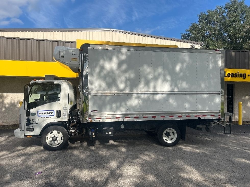 Refrigerated Truck-Light and Medium Duty Trucks-Isuzu-2021-NRR-Jacksonville-FL-95,276\n\t\tmiles-$ 60,250 - Image 4