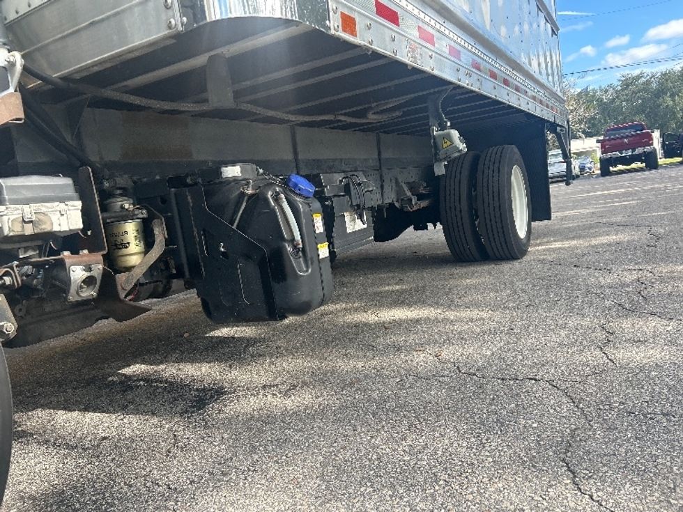 Refrigerated Truck-Light and Medium Duty Trucks-Isuzu-2021-NRR-Jacksonville-FL-95,276\n\t\tmiles-$ 60,250 - Image 5