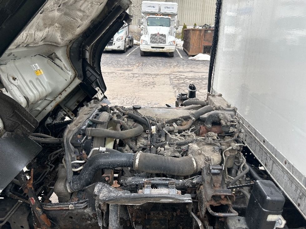 Refrigerated Truck-Light and Medium Duty Trucks-Isuzu-2021-NRR-Jessup-PA-139,134\n\t\tmiles-$ 49,000 - Image 23