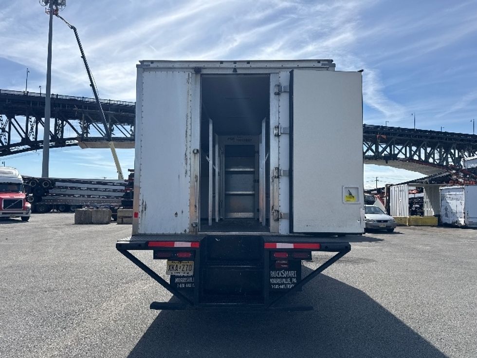 Refrigerated Truck-Light and Medium Duty Trucks-Isuzu-2021-NRR-Kearny-NJ-146,322\n\t\tmiles-$ 46,250 - Image 11