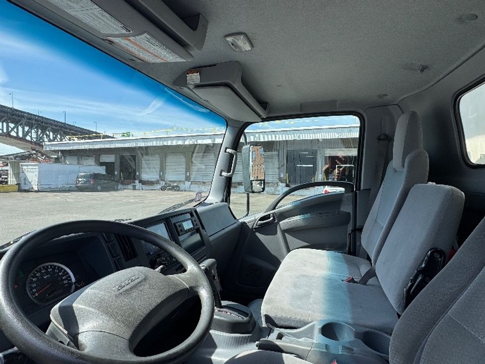 Refrigerated Truck-Light and Medium Duty Trucks-Isuzu-2021-NRR-Kearny-NJ-146,322\n\t\tmiles-$ 46,250 - Image 19