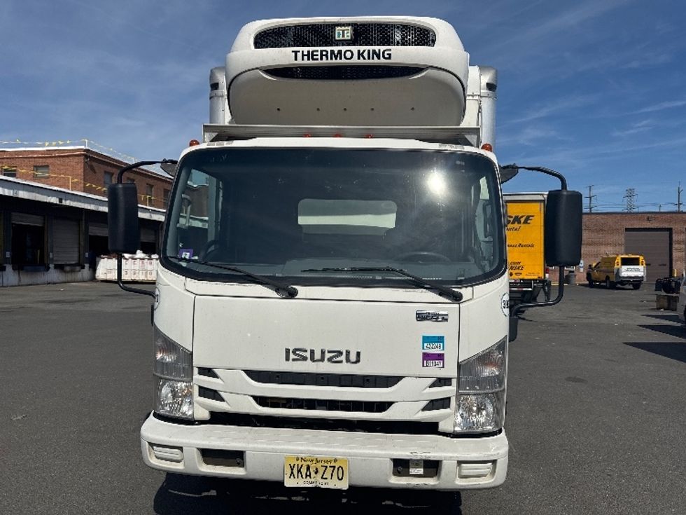 Refrigerated Truck-Light and Medium Duty Trucks-Isuzu-2021-NRR-Kearny-NJ-146,322\n\t\tmiles-$ 46,250 - Image 2