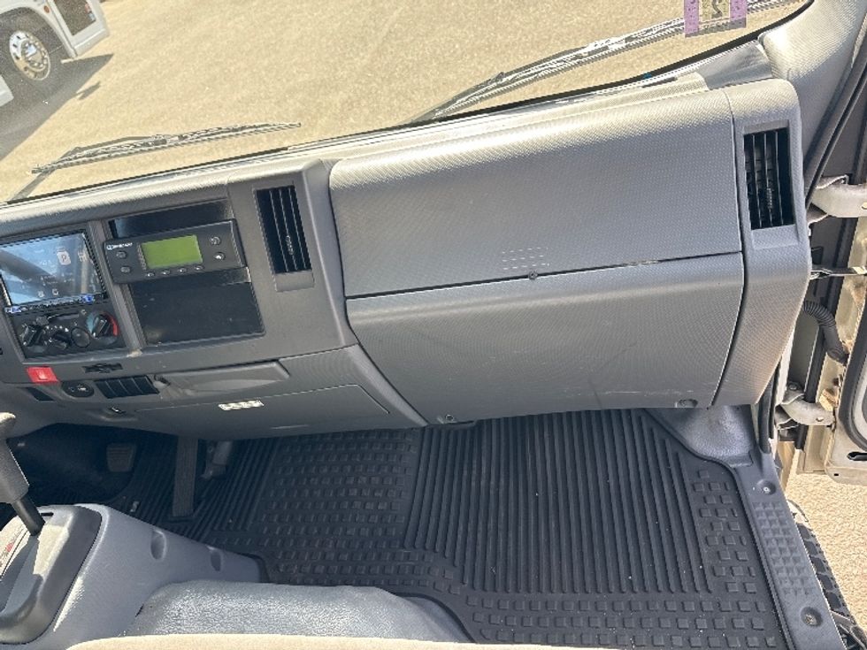 Refrigerated Truck-Light and Medium Duty Trucks-Isuzu-2021-NRR-Kearny-NJ-146,322\n\t\tmiles-$ 46,250 - Image 21