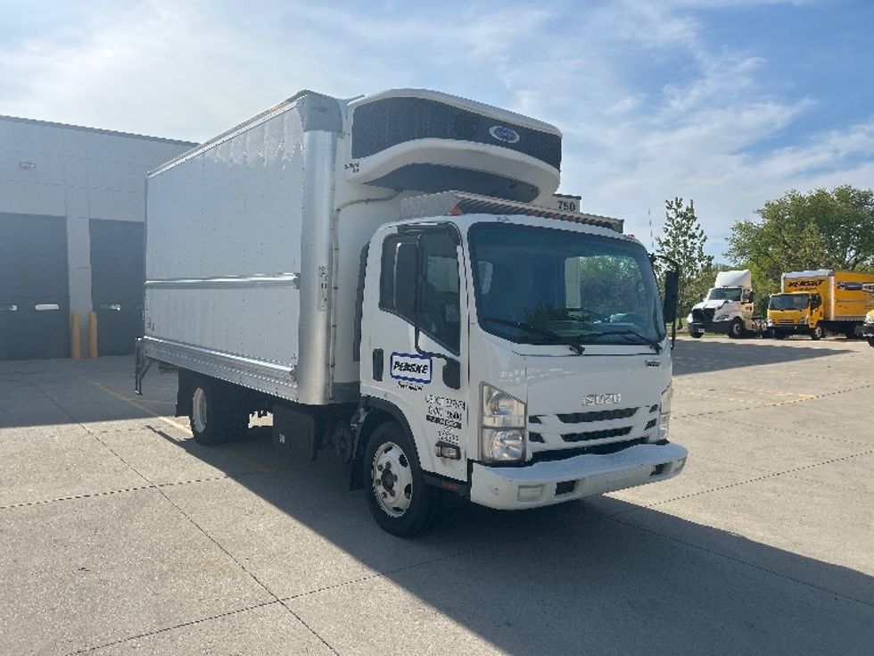 Refrigerated Truck-Light and Medium Duty Trucks-Isuzu-2021-NRR-La Porte-IN-112,032\n\t\tmiles-$ 55,750 - Image 1