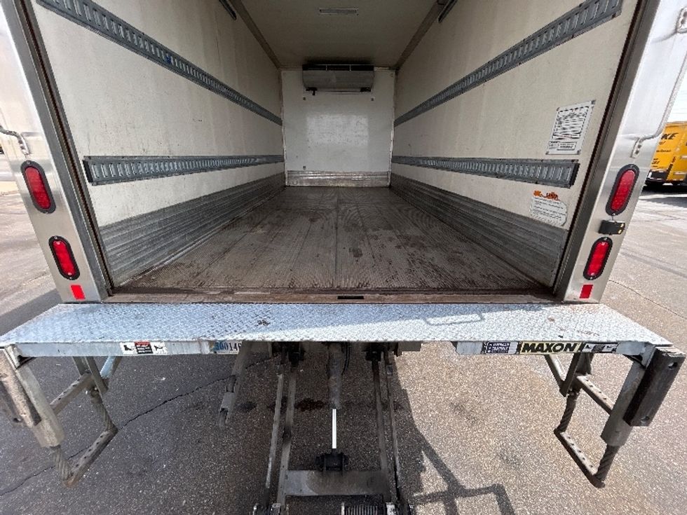 Refrigerated Truck-Light and Medium Duty Trucks-Isuzu-2021-NRR-La Porte-IN-112,032\n\t\tmiles-$ 55,750 - Image 10