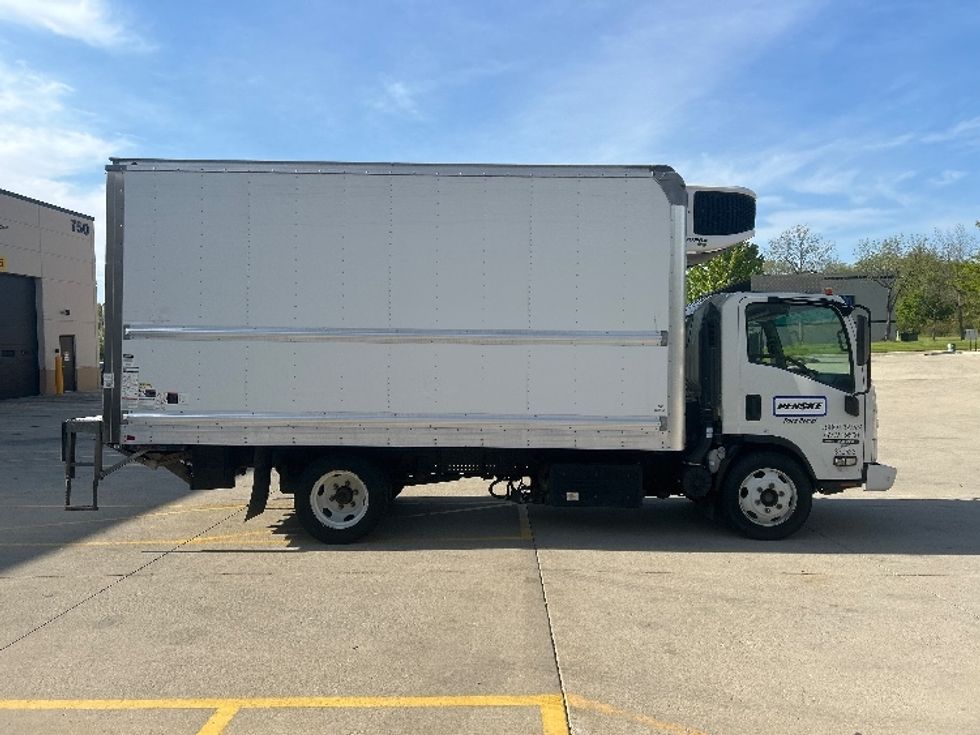 Refrigerated Truck-Light and Medium Duty Trucks-Isuzu-2021-NRR-La Porte-IN-112,032\n\t\tmiles-$ 55,750 - Image 15