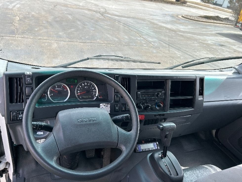 Refrigerated Truck-Light and Medium Duty Trucks-Isuzu-2021-NRR-La Porte-IN-112,032\n\t\tmiles-$ 55,750 - Image 18