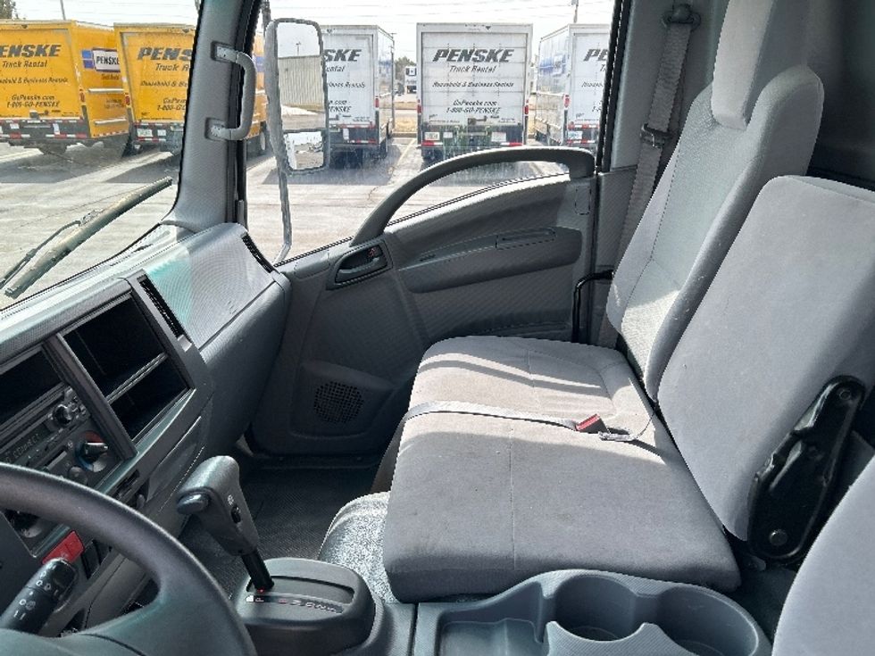 Refrigerated Truck-Light and Medium Duty Trucks-Isuzu-2021-NRR-La Porte-IN-112,032\n\t\tmiles-$ 55,750 - Image 19