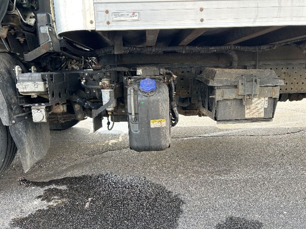 Refrigerated Truck-Light and Medium Duty Trucks-Isuzu-2021-NRR-La Porte-IN-112,032\n\t\tmiles-$ 55,750 - Image 25