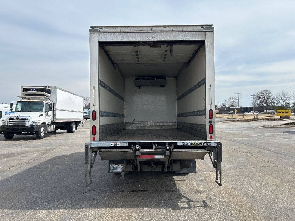 Refrigerated Truck-Light and Medium Duty Trucks-Isuzu-2021-NRR-La Porte-IN-112,032\n\t\tmiles-$ 55,750 - Image 8