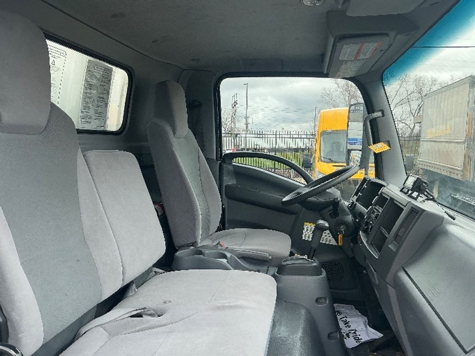 Refrigerated Truck-Light and Medium Duty Trucks-Isuzu-2021-NRR-La Porte-IN-82,000\n\t\tmiles-$ 63,000 - Image 22