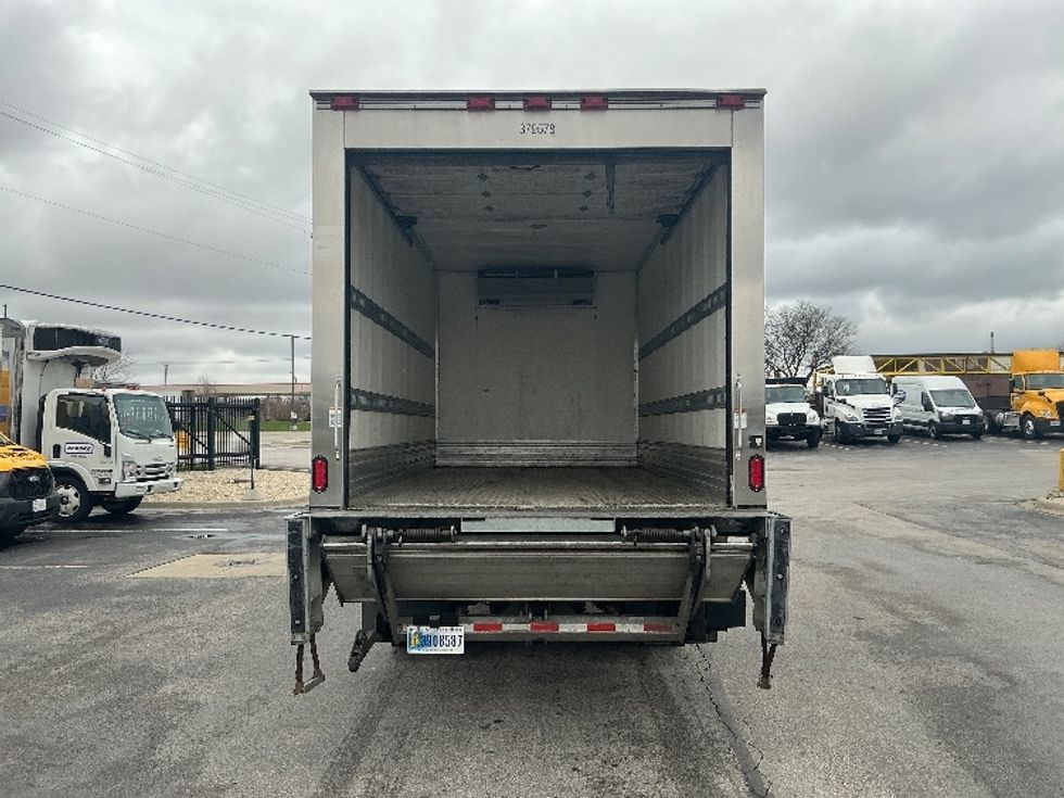 Refrigerated Truck-Light and Medium Duty Trucks-Isuzu-2021-NRR-La Porte-IN-82,000\n\t\tmiles-$ 63,000 - Image 8
