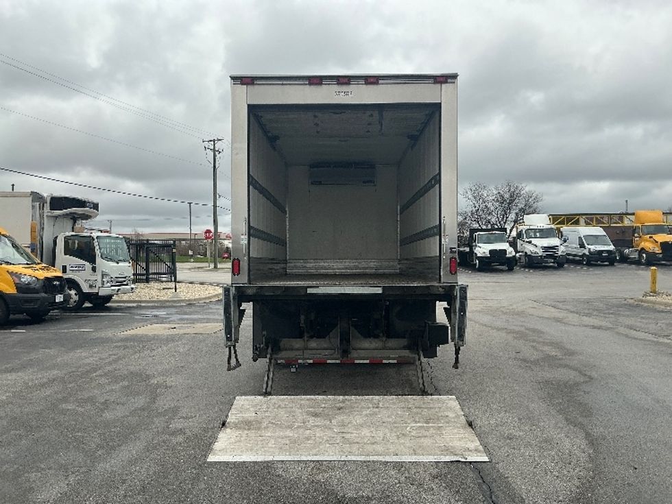 Refrigerated Truck-Light and Medium Duty Trucks-Isuzu-2021-NRR-La Porte-IN-82,000\n\t\tmiles-$ 63,000 - Image 9