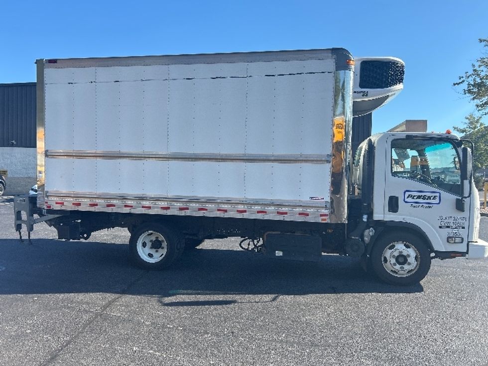 Refrigerated Truck-Light and Medium Duty Trucks-Isuzu-2021-NRR-Ladson-SC-206,283\n\t\tmiles-$ 39,250 - Image 15