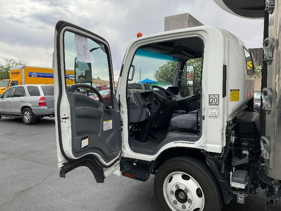 Refrigerated Truck-Light and Medium Duty Trucks-Isuzu-2021-NRR-Las Vegas-NV-127,876\n\t\tmiles-$ 56,250 - Image 13
