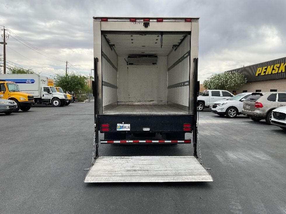 Refrigerated Truck-Light and Medium Duty Trucks-Isuzu-2021-NRR-Las Vegas-NV-127,876\n\t\tmiles-$ 56,250 - Image 8