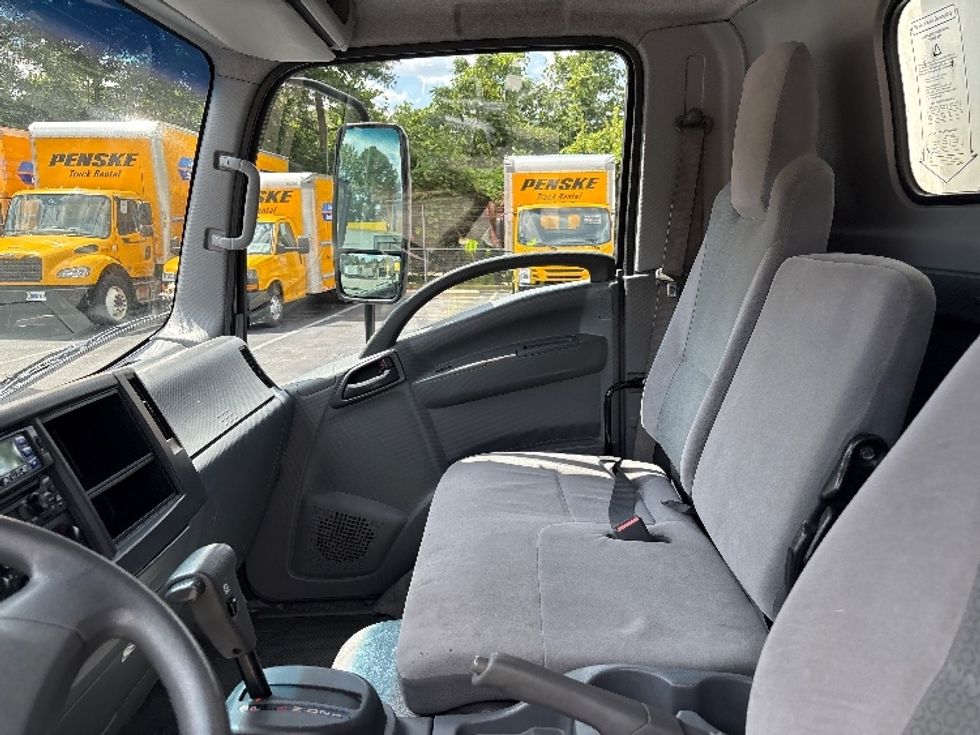 Refrigerated Truck-Light and Medium Duty Trucks-Isuzu-2021-NRR-Mebane-NC-190,334\n\t\tmiles-$ 41,750 - Image 19