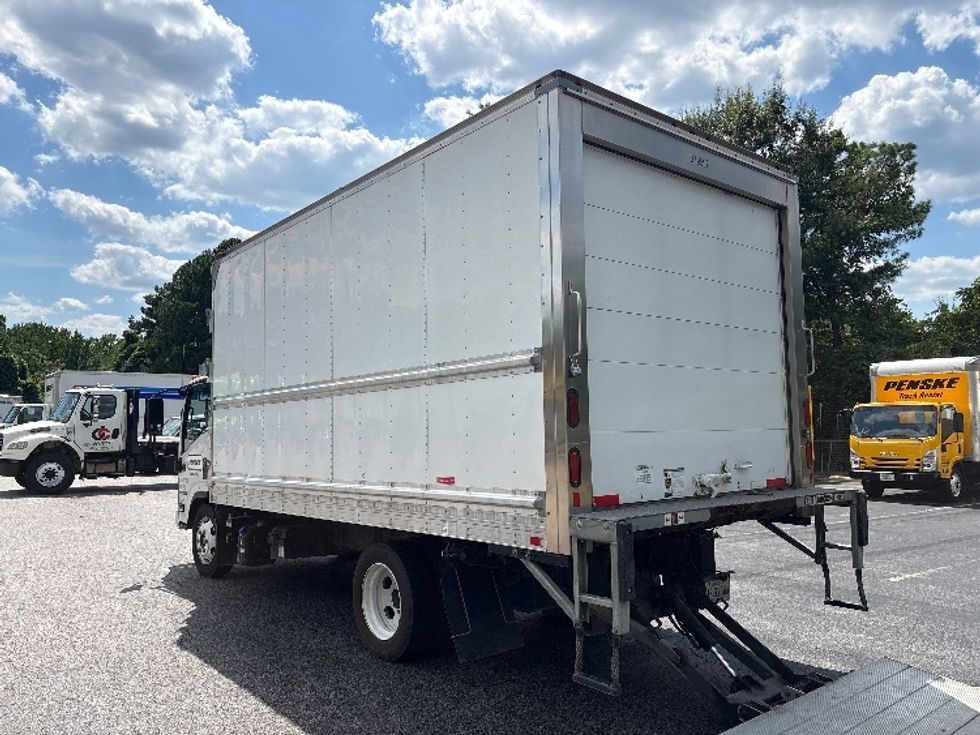 Refrigerated Truck-Light and Medium Duty Trucks-Isuzu-2021-NRR-Mebane-NC-190,334\n\t\tmiles-$ 41,750 - Image 6