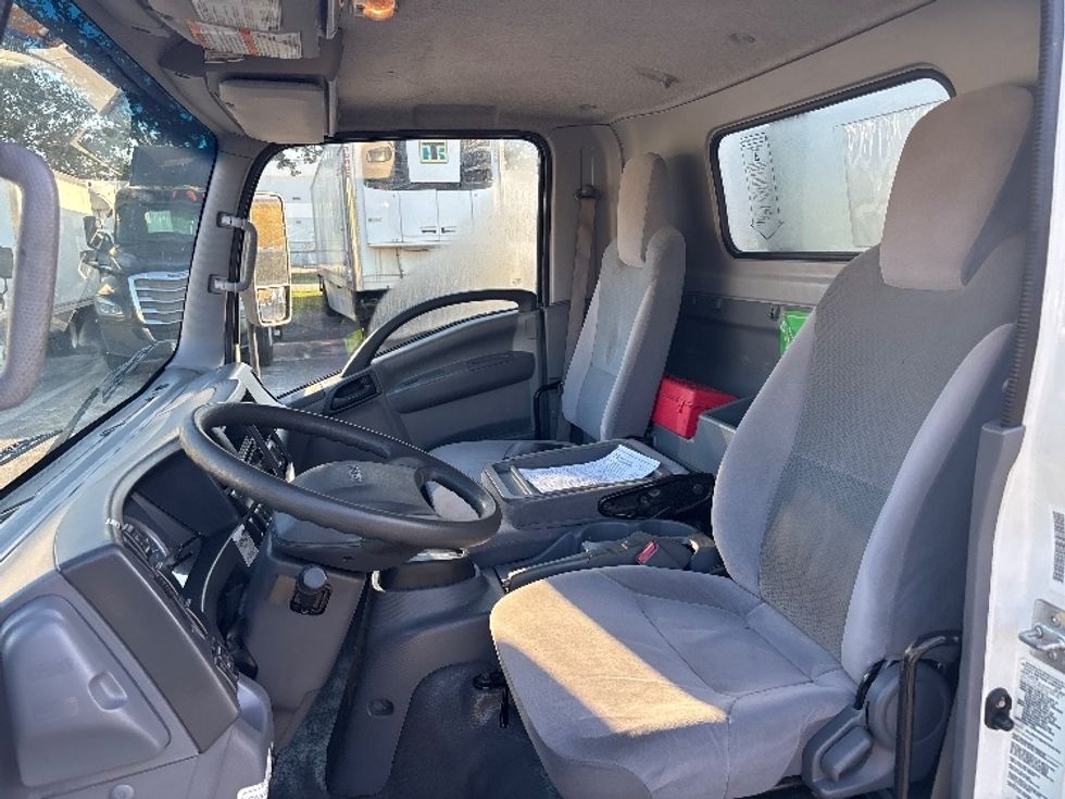 Refrigerated Truck-Light and Medium Duty Trucks-Isuzu-2021-NRR-Miami-FL-129,280\n\t\tmiles-$ 55,250 - Image 15