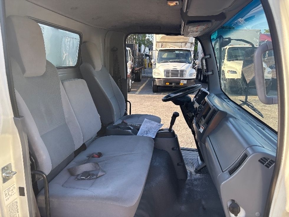 Refrigerated Truck-Light and Medium Duty Trucks-Isuzu-2021-NRR-Miami-FL-129,280\n\t\tmiles-$ 55,250 - Image 20