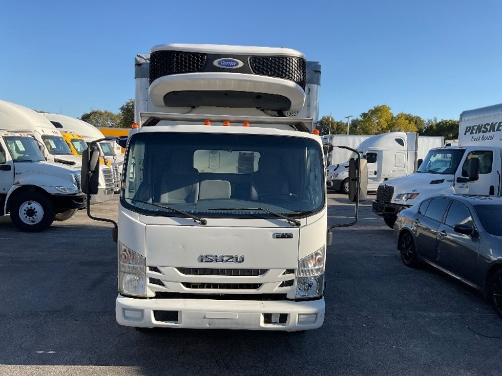 Refrigerated Truck-Light and Medium Duty Trucks-Isuzu-2021-NRR-Miami-FL-159,147\n\t\tmiles-$ 48,250 - Image 2
