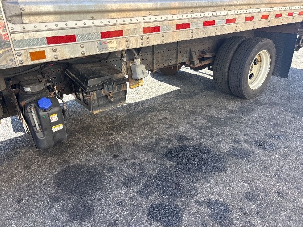 Refrigerated Truck-Light and Medium Duty Trucks-Isuzu-2021-NRR-North Bergen-NJ-68,061\n\t\tmiles-$ 59,250 - Image 5