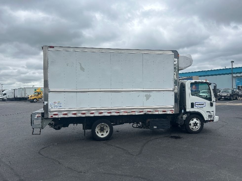 Refrigerated Truck-Light and Medium Duty Trucks-Isuzu-2021-NRR-Obetz-OH-62,977\n\t\tmiles-$ 63,750 - Image 15