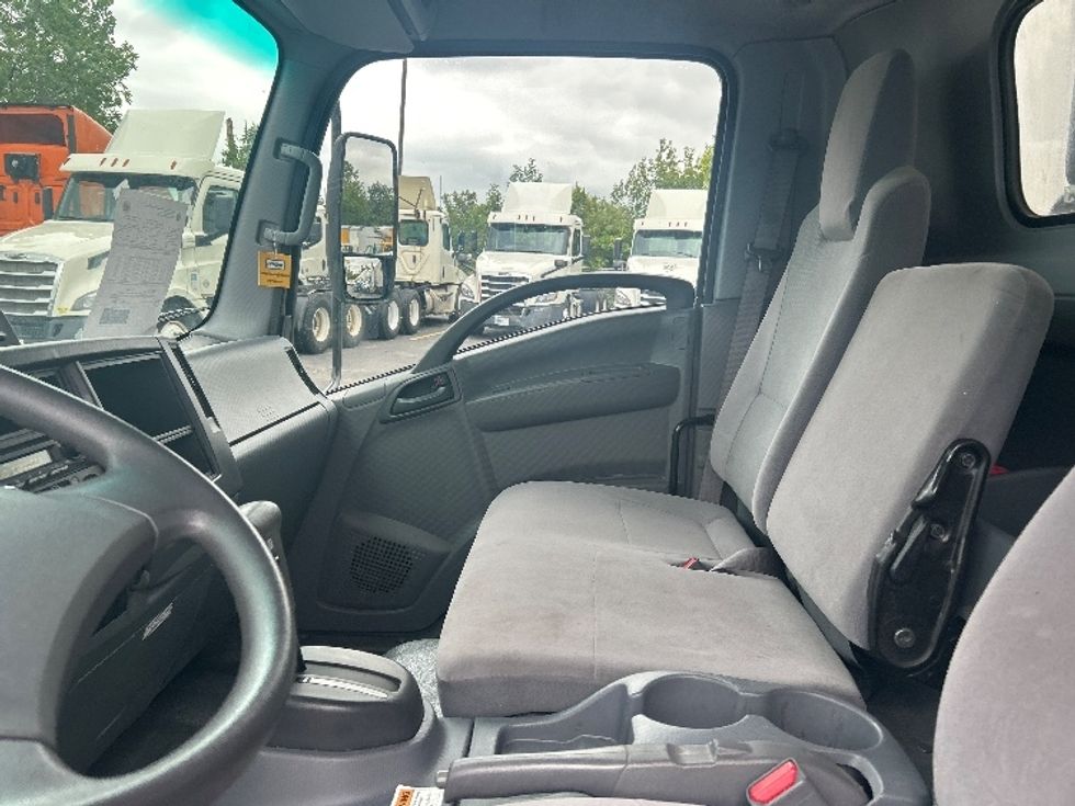 Refrigerated Truck-Light and Medium Duty Trucks-Isuzu-2021-NRR-Obetz-OH-62,977\n\t\tmiles-$ 63,750 - Image 19