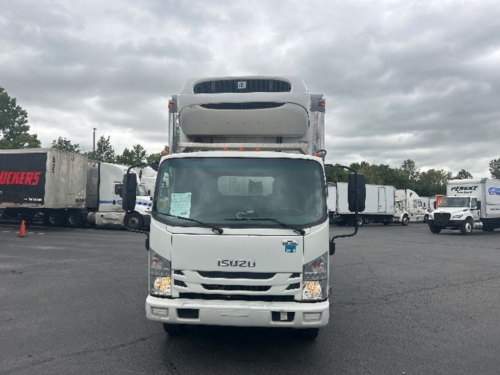Refrigerated Truck-Light and Medium Duty Trucks-Isuzu-2021-NRR-Obetz-OH-62,977\n\t\tmiles-$ 63,750 - Image 2