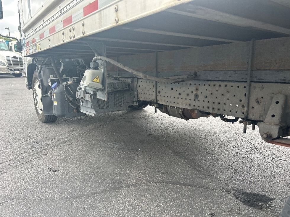 Refrigerated Truck-Light and Medium Duty Trucks-Isuzu-2021-NRR-Obetz-OH-62,977\n\t\tmiles-$ 63,750 - Image 5
