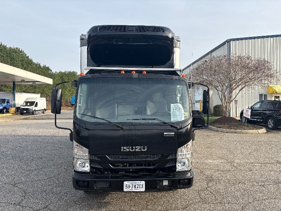 Refrigerated Truck-Light and Medium Duty Trucks-Isuzu-2021-NRR-Prince George-VA-146,742\n\t\tmiles-$ 52,750 - Image 2