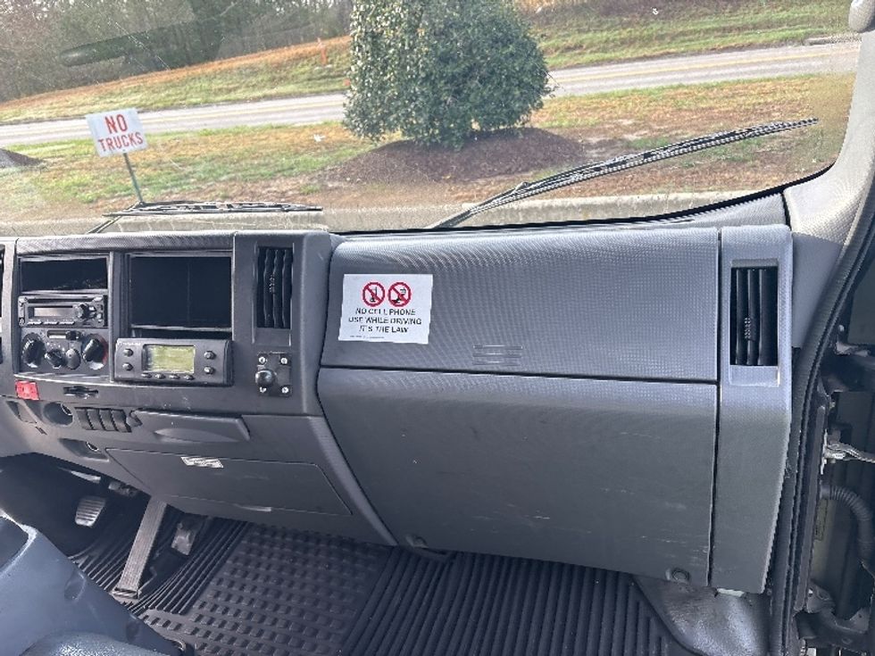 Refrigerated Truck-Light and Medium Duty Trucks-Isuzu-2021-NRR-Prince George-VA-146,742\n\t\tmiles-$ 52,750 - Image 21