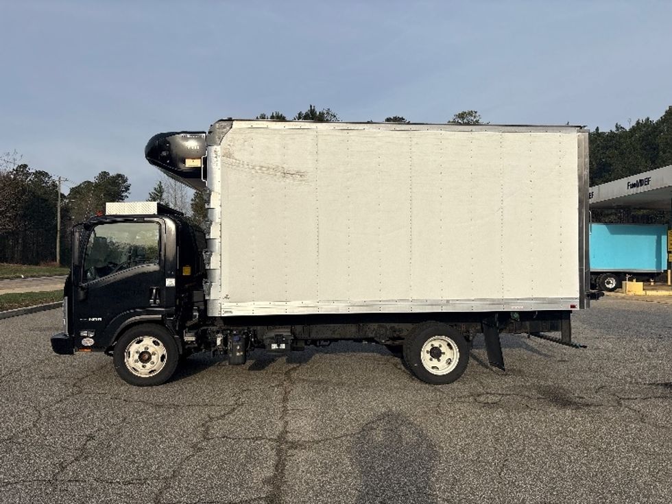 Refrigerated Truck-Light and Medium Duty Trucks-Isuzu-2021-NRR-Prince George-VA-146,742\n\t\tmiles-$ 52,750 - Image 4
