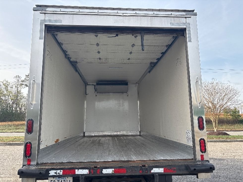 Refrigerated Truck-Light and Medium Duty Trucks-Isuzu-2021-NRR-Prince George-VA-146,742\n\t\tmiles-$ 52,750 - Image 8