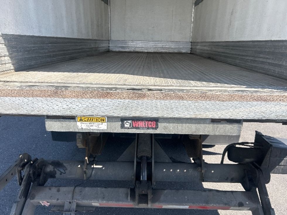 Refrigerated Truck-Light and Medium Duty Trucks-Isuzu-2021-NRR-South Plainfield-NJ-113,451\n\t\tmiles-$ 55,750 - Image 10