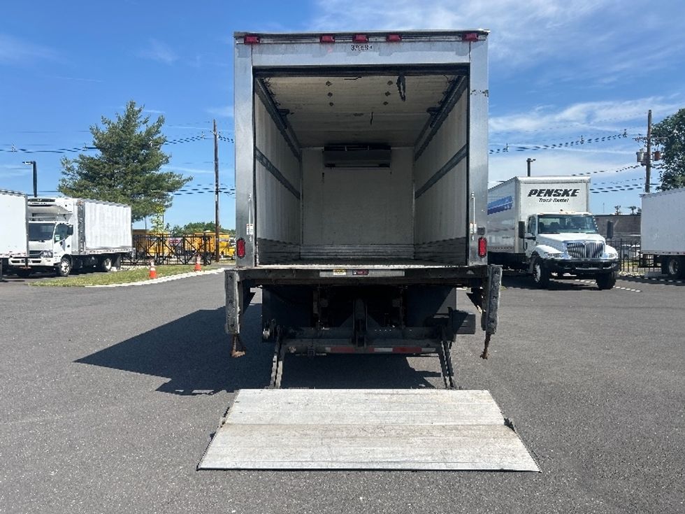 Refrigerated Truck-Light and Medium Duty Trucks-Isuzu-2021-NRR-South Plainfield-NJ-113,451\n\t\tmiles-$ 55,750 - Image 9