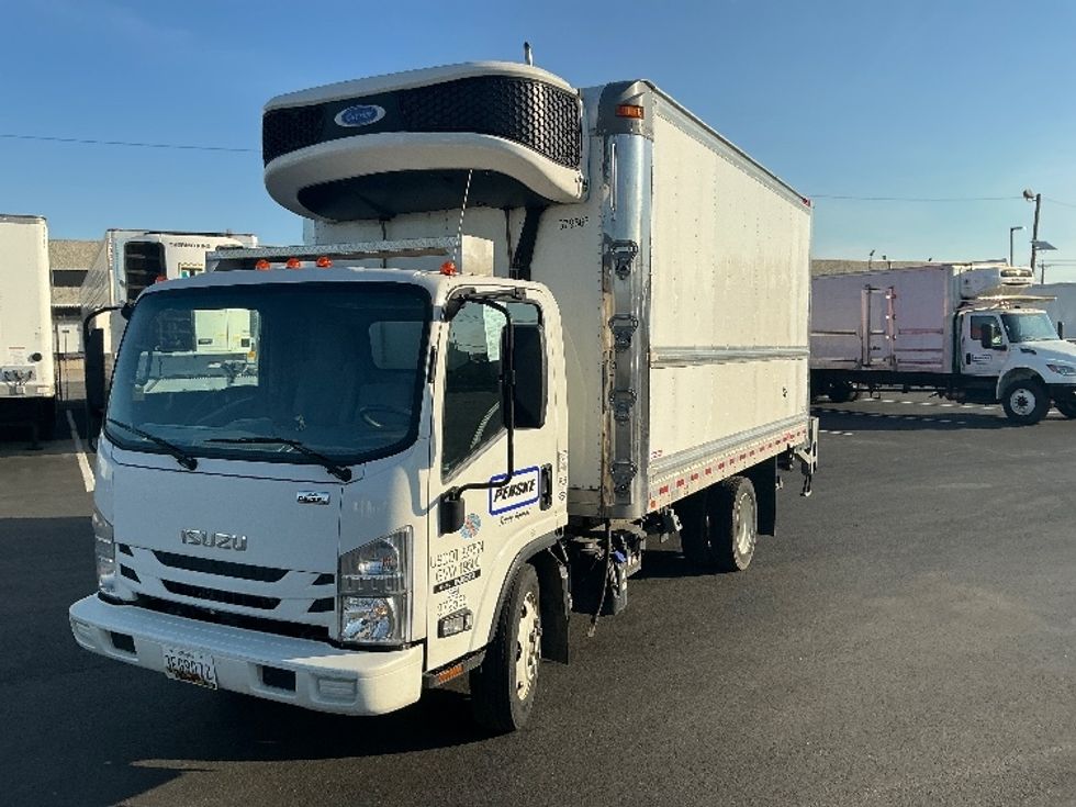 Refrigerated Truck-Light and Medium Duty Trucks-Isuzu-2021-NRR-South Plainfield-NJ-30,973\n\t\tmiles-$ 60,500 - Image 3