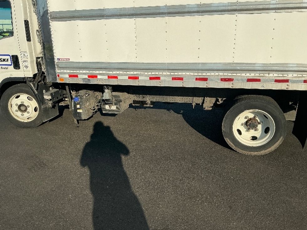 Refrigerated Truck-Light and Medium Duty Trucks-Isuzu-2021-NRR-South Plainfield-NJ-30,973\n\t\tmiles-$ 60,500 - Image 5