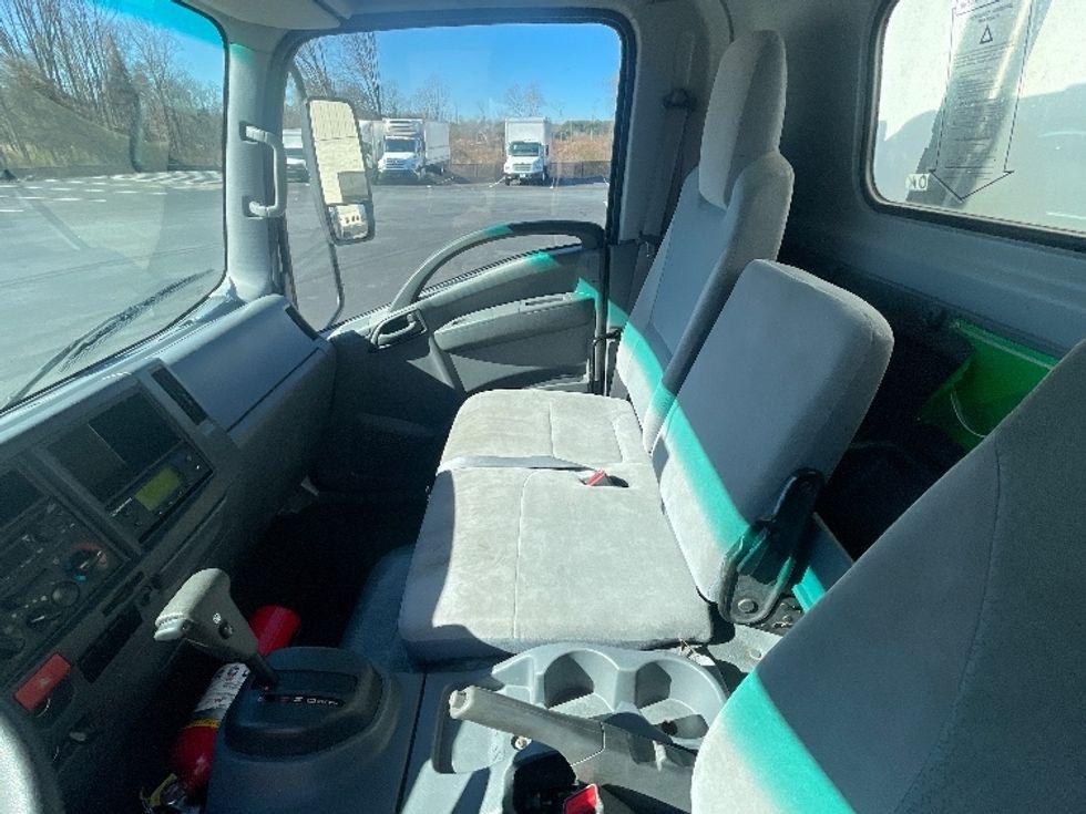 Refrigerated Truck-Light and Medium Duty Trucks-Isuzu-2021-NRR-Statesville-NC-119,277\n\t\tmiles-$ 59,500 - Image 19