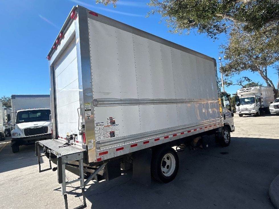 Refrigerated Truck-Light and Medium Duty Trucks-Isuzu-2021-NRR-Tampa-FL-140,316\n\t\tmiles-$ 52,500 - Image 13