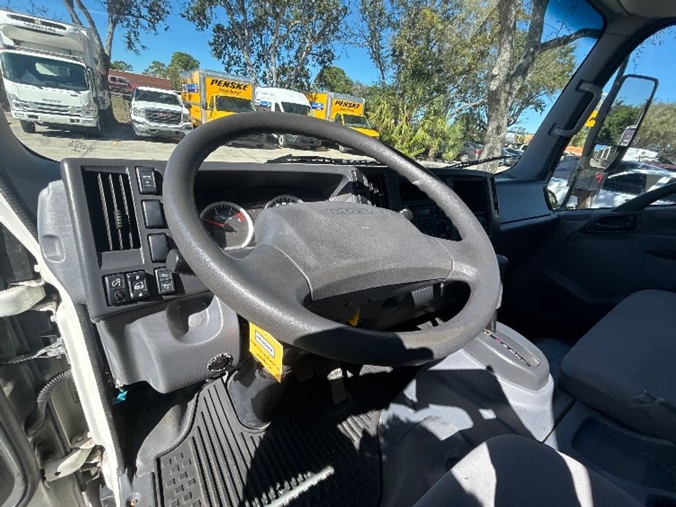 Refrigerated Truck-Light and Medium Duty Trucks-Isuzu-2021-NRR-Tampa-FL-140,316\n\t\tmiles-$ 52,500 - Image 17