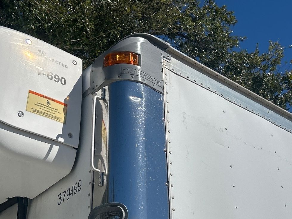Refrigerated Truck-Light and Medium Duty Trucks-Isuzu-2021-NRR-Tampa-FL-140,316\n\t\tmiles-$ 52,500 - Image 29