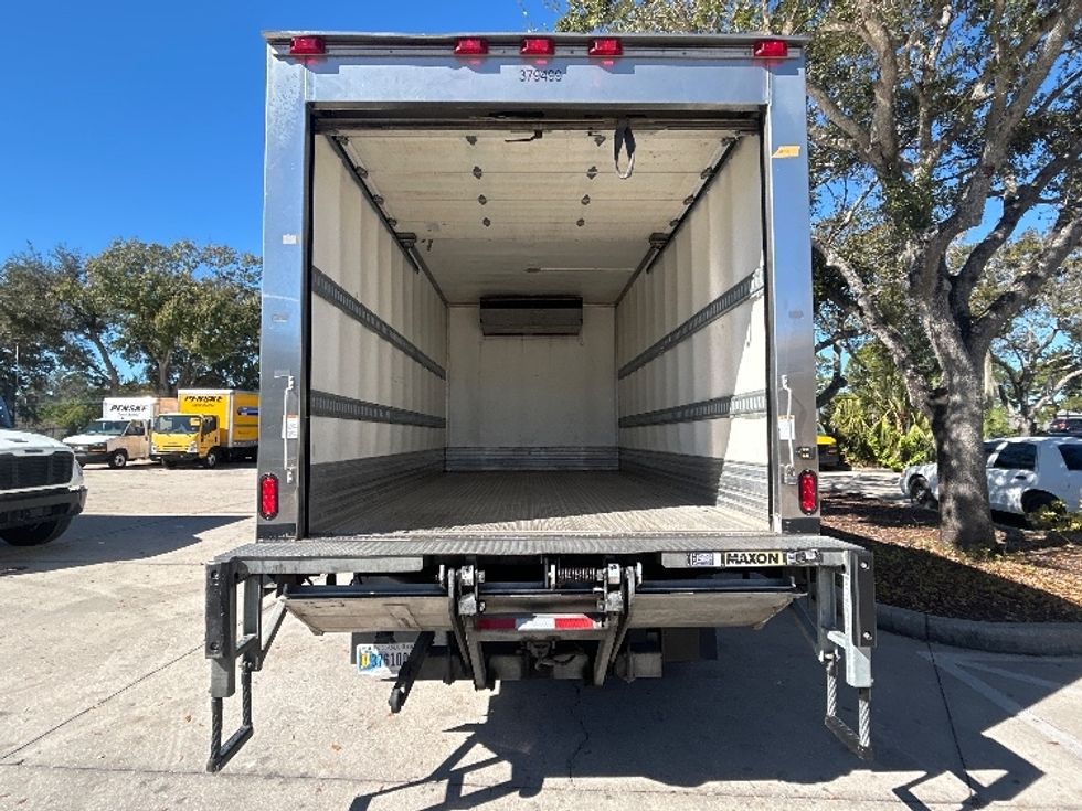 Refrigerated Truck-Light and Medium Duty Trucks-Isuzu-2021-NRR-Tampa-FL-140,316\n\t\tmiles-$ 52,500 - Image 8