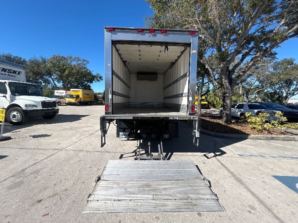 Refrigerated Truck-Light and Medium Duty Trucks-Isuzu-2021-NRR-Tampa-FL-140,316\n\t\tmiles-$ 52,500 - Image 9