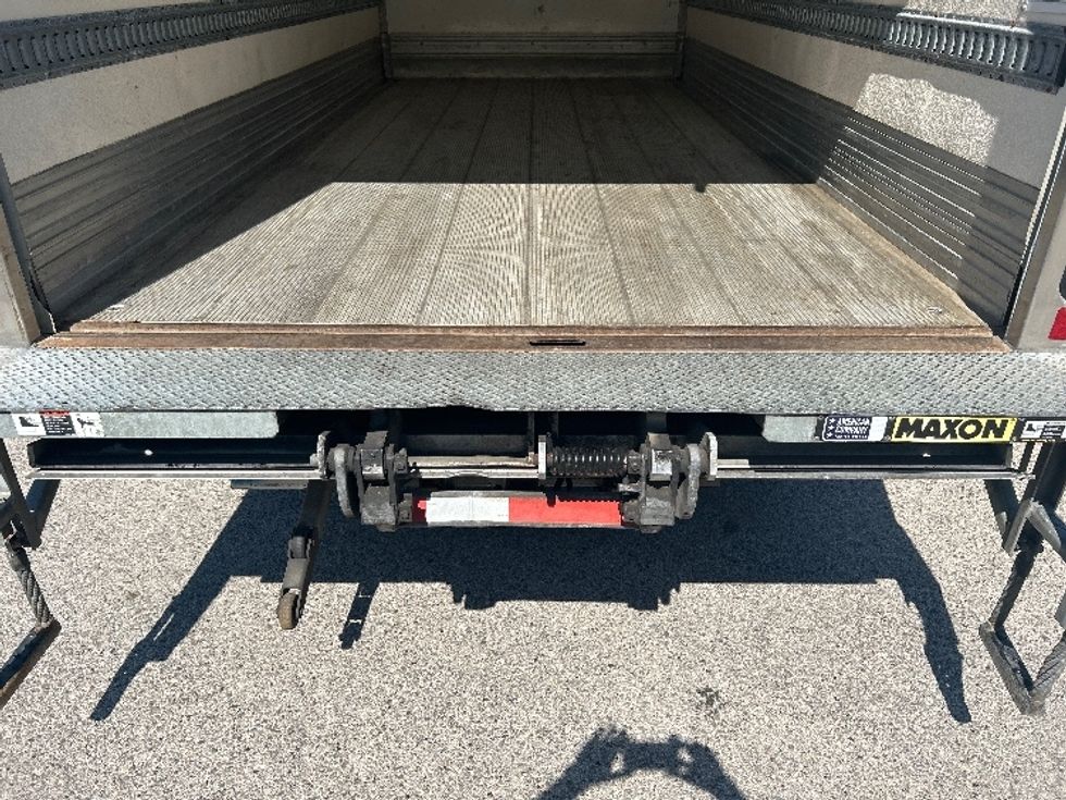 Refrigerated Truck-Light and Medium Duty Trucks-Isuzu-2021-NRR-Traverse City-MI-97,666\n\t\tmiles-$ 58,500 - Image 10