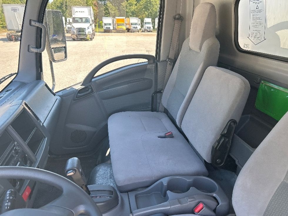 Refrigerated Truck-Light and Medium Duty Trucks-Isuzu-2021-NRR-Traverse City-MI-97,666\n\t\tmiles-$ 58,500 - Image 19