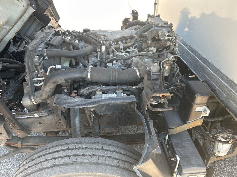 Refrigerated Truck-Light and Medium Duty Trucks-Isuzu-2021-NRR-Traverse City-MI-97,666\n\t\tmiles-$ 58,500 - Image 24