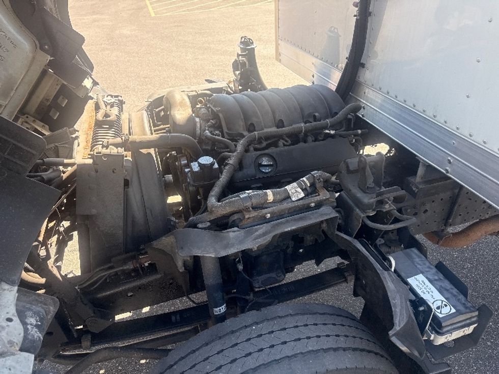 Refrigerated Truck-Light and Medium Duty Trucks-Isuzu-2022-NPR EFI-Baltimore-MD-103,181\n\t\tmiles-$ 47,500 - Image 24