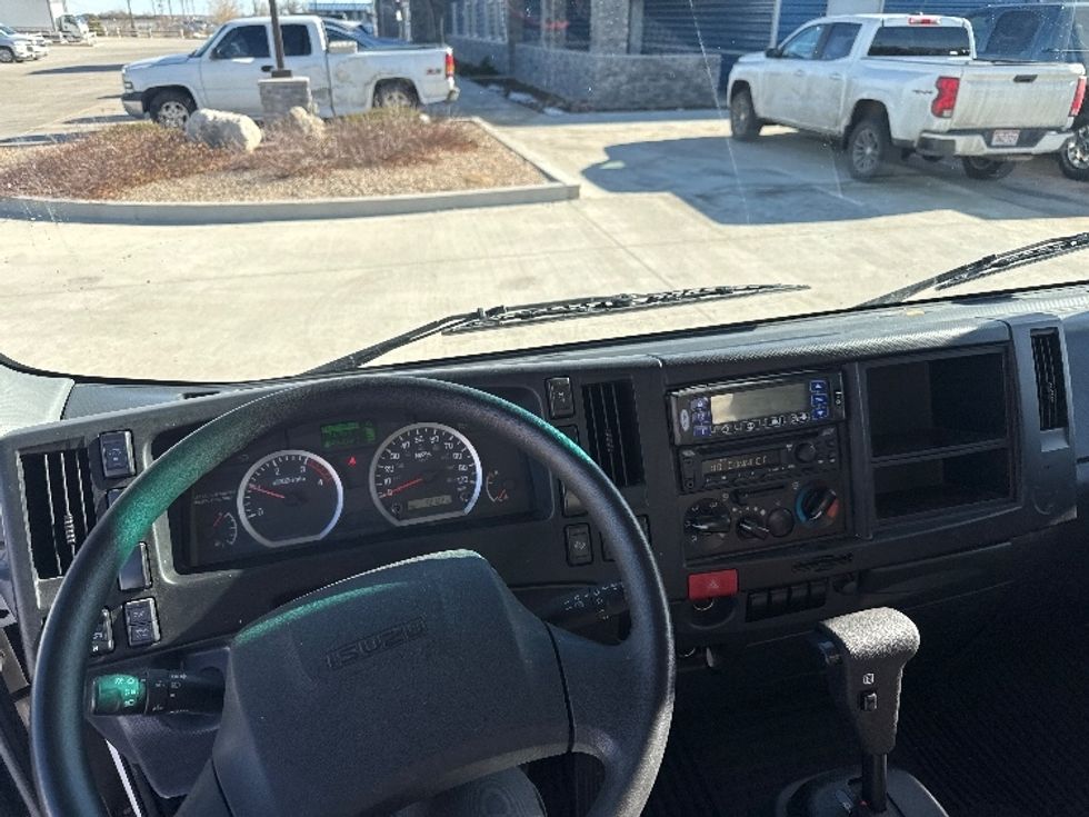 Refrigerated Truck-Light and Medium Duty Trucks-Isuzu-2022-NPRXD-Greeley-CO-91,771\n\t\tmiles-$ 60,750 - Image 17